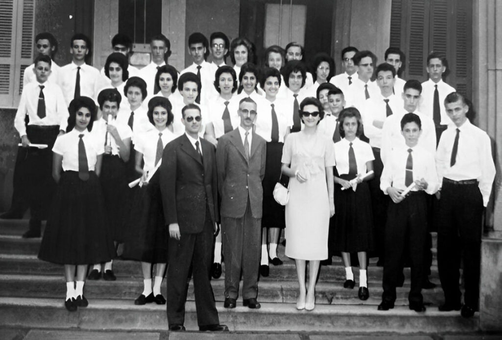 Turma de 1958 do IEOM, alunos e professores 